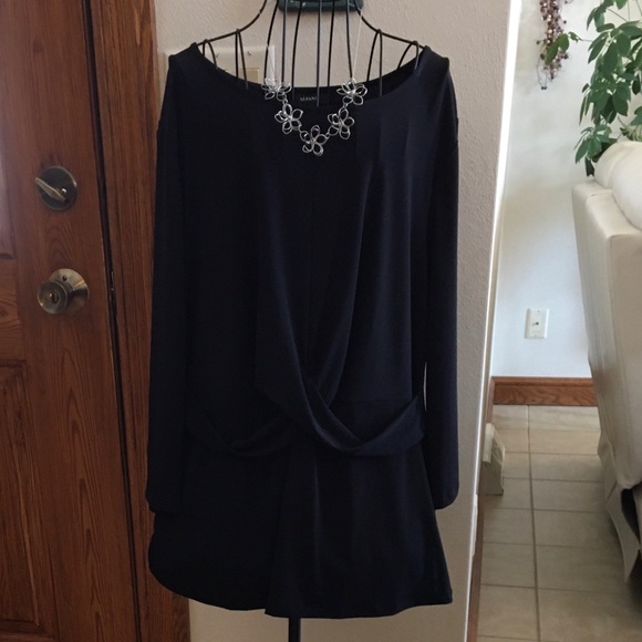 Alfani XL Deep Black Tunic With Twist in Front NWT - Picture 2 of 6